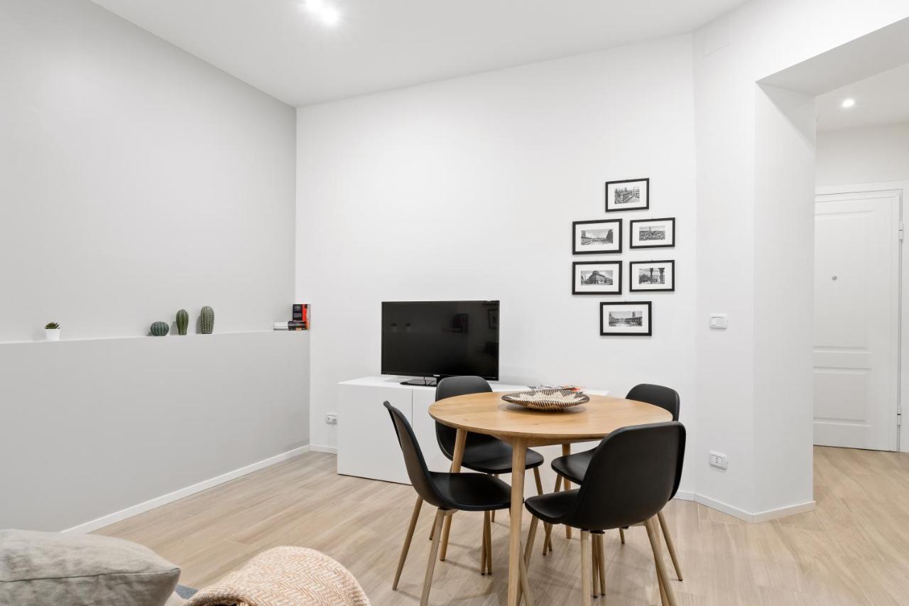 Piazza Maggiore White Apartment Bologna Exterior photo